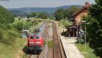 IRE 3215 (Neustadt(Schwarzw)-Ulm Hbf) mit Schublok 218 464-6 bei der Einfahrt Dggingen 29.7.12