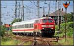 218 389-5 am IC2404 nach Heringsdorf.   Stralsund am 05.08.11 