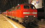 Als ich abends zu meinem Zug eilte, ersphte ich die 218 449-7 (25.10.2012, Frankfurt HBf).