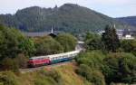  218 387 mit RB 23248 Korbach - Brilon Stadt bei der Ausfahrt aus Willingen. (02.09.2012)