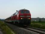 218 435-6 bei der Durchfahrt in Neu Ulm nach Memmingen am 20.06.13. Kurz bevor das schlechte Wetter kam!