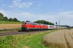 218 476 mit Schwesterlok 218 491 ziehen den IC 2012 nach Stuttgart HBF.Der weitere Fahrtverlauf ab Stuttgart ist an diesem Tag im Ausfall.Bild enttand bei Ebersbach an der Fils am 3.8.2013.