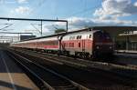 218 413-3 mit dem IC 18648  Stammstrecken-Shuttle  von Hannover Hbf nach Berlin Ostbahnhof im Wolfsburger Hbf.