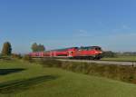 218 405 mit einer RB nach Mhldorf am 26.10.2013 bei Weidenbach.