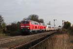 218 430 + 218 466 mit dem umgeleiteten EC 218 am 20.10.2013 in Schwindegg.