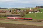 Ein aufgrund von einem Unfall an einem Bahnbergang beschdigter 628 wurde am 27.10.2013 von einer 218 von Mnchen nach Mhldorf berfhrt, hier bei Thann Matzbach.