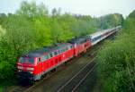 218 283 mit IC 602  Gorch Fock  (Basel–Kln–Puttgarden) am 02.05.2000 in Scharbeutz