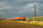 DB 218 451 passiert am 8 Dezember 2014 mit RE 14067 bei Othfresen, unterwegs nach Bad Harzburg.