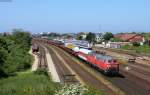 218 389-5 und 218 380-4 mit dem AS 1433 (Westerland(Sylt)-Niebüll) bei Westerland 6.6.15