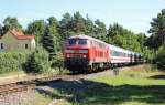 218 366 mit der RB 24766 (IC 2427) am 09.08.15 bei Ückeritz.