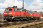 218 326-7 mit ihrer Schwester beim Rangieren in Lindau Hbf. 7.3.16