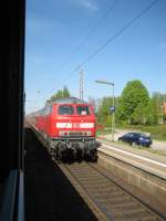 218 470-3 steht in Sarstedt und wartet auf die abfahrt nach Hannover HBF