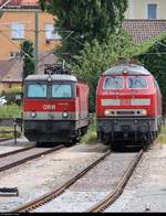 1144 015-5 ÖBB und 218 436-4 der Südostbayernbahn (SOB) (DB Regio Bayern) sind in Lindau Hbf abgestellt.
Aufgenommen am Ende des Bahnsteigs 1/2.
[11.7.2018 | 14:58 Uhr]