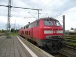 218 210-3 und 218 349-9 fahren am 7.9.2008 auf ein Abstellgleis in Itzehoe, nachdem sie den IC nach Heidelberg von Westerland bis hierher gebracht hatten.