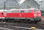 Die 218 102-2 zieht einen Flgelzug nach Glauburg Stockheim aus Frankfurt a.M.