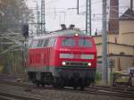 218 139-4 rangiert am 2. November 2011 im Bahnhof Kronach.