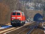 ICE-Abschlepplok Tandem 218 833-2 und 218 813-4 am 04.02.2012 auf der KBS 480 bei Eilendorf auf dem Weg Richtung Aachen.