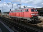 218 834 stand,am 12.Mai 2012,in Berlin Lichtenberg wenige Meter vom S-Bahnsteig.