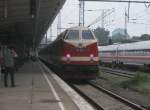 Hier 119 158-4 mit einem ILA-Shuttle von Berlin Lichtenberg nach Berlin ILA Bahnhof, bei der Ausfahrt am 12.6.2010 aus Berlin Lichtenberg.