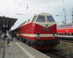 119 158-4 mit SDZ 88582 von Warnemnde Richtung Berlin-Schneweide kurz vor der Ausfahrt im Bahnhof Warnemnde.(07.08.10)