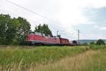 Museuemseisenbahn Hamm V200 033 mit drei historischen Güterwagen am 10.06.18 bei Gau Algesheim 