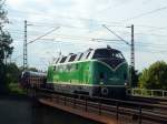 BE V200 mit nagelneuem SNCF  Transilien  Triebzug zwischen dem Abzw.Kostheim und Mainz-Bischofsheim. 13.06.09