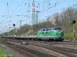 Bei bestem Fotowetter fuhr 220 053-3 der Brohltal-Eisenbahn durch Kln-Gremberg. Aufgenommen am 17/04/2010.