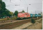 EVB-288 (ex DB V200 053) mit Containern aus dem Hamburger Hafen.
Tostedt 10/2001   Bild gescannt