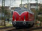 V200 116 zieht am 15.12.2012 einen Sonderzug aus den Aachener Hbf in`s Aachener Bw um der am Zugende hngenden 41 360 die mglichkeit zu geben ihren Durst zu stillen.