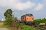 Die 221 135-7 der Bocholter Eisenbahngesellschaft kam mir in Porz-Wahn entgegen. Aufgenommen am 27/09/2014.