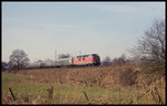 V 200116 war am 11.3.1994 mit einer stilreinen alten D-Zug Garnitur als Sonderzug 27864 auf der Rollbahn hier am Ortsrand von Hasbergen um 10.38 Uhr in Richtung Hamburg unterwegs. 