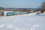 223 064 mit dem ALX 84115 von Hof Hbf nach München Hbf bei Eschldorf, 28.01.2017