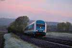 Kurz vor Sonnenaufgang begegnete mir am Karsamstag der erste Zug nach München in Form vom ALX 84127 mit 223 063 bei Oberteich, 19.04.2014