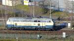 Widmer Rail Services 225 004-1 ( 9280 1225 004-1 D-WRSCH ) nach der Betankung in Gera am 2.3.2023