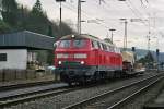 225 029-8 unterwegs um die Stellwerke mit Heizl zu versorgen (Finnentrop 12.12.2007)