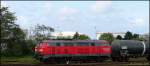 225 028-0 bei der Ausfahrt mit Ihren Kesselwagen von der Wilhelmshavener Raffinerie. 16/05/2012