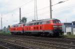 225 006 + 225 011  Essen - Dellwig  07.07.02