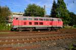 Aus Richtung Aachen kommend ist mir die 225 023-1 der EFW vor die Linse gefahren.
Ich denke mir mal das sie von der Baustelle zwichen Düren und Aachen gekommen ist....Rheydt Hbf den 6.8.2015