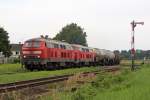 Die 225 803-6 ( 218 003-2 ) und 225 017-3 in Tling am 04,08,10