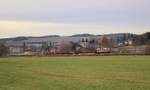 118 770-7 holte am 30.11.16 von einem Schrotthandel in Plauen/V.