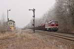 231 012 (WFL) fuhr am 25.01.20 einem Holzzug von Triptis nach Kaufering.
Hier ist der Zug in Oppurg zu sehen.