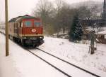 Die Erfurter 232 362-4 hat mit RE 3367 ihr Ziel Greiz fast erreicht. Hier durchfuhr sie am 12.02.1999 Gera-Liebschwitz. 