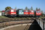 Am 09.und10.10.2010 fand im Eisenbahnmuseum Weimar der Saisonausklang unter dem Motto V300-Ludmilla Treffen statt.Auf der Drehscheibe gaben sich 232 010,234 304,MEG 313und 317 die  Ehre .10.10.2010.