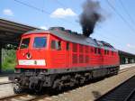 232 472-1 beim Motorstart in Reichenbach/V. oberer Bahnhof am 04.06.11.