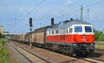 232 092-7 mit gemischtem Güterzug am 18.07.18 Bf. Flughafen Berlin-Schönefeld. 