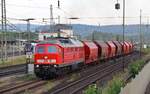 232 280-8 am Abend des 16.06.2021 in Bebra. Die Anfahrt dieser altbelüfteten Ludmilla war das reinste Ohrenglück (für Eisenbahnfreunde), und erinnerte mich an die vergangene Zeit meiner Kindheit, als um die Jahrtausendwende im BW Bebra noch regelmäßig Ludmillas anzutreffen waren. Leider ist das BW mittlerweile aufgelassen und der Bahnhof hat sehr viel von seinem Bundesbahn-Charme verloren, auch wenn durch den Umbau einige neue Fotostellen entstanden sind. 