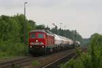 232 589 mit einem Gterzug am 26.05.2010 in Freihls.