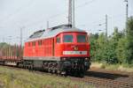 Lintorf, 9.8.´10: BR 232 379-8 fhrt mit Rungenzug Richtung Dsseldorf