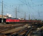 232 262 und 232 589 verlassen am 24.September 2011 mit einem Erzzug(?) den Frther Gterbahnhof Richtung Erlangen.