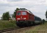 5.6.2012 14.49 Uhr. Stettiner Bahn Grenze. Und Tsch.  Letzte Fahrt EC 179 von Stettin nach Berlin Gesundbrunnen.  (Nicht mal fr einen Schriftzug mit Kreide hat´s gereicht.) Angeblich war dies auch der letzte Planreisezug mit 232. Damit entwickelt sich die Stettiner Bahn ab Angermnde wieder mehr zur Provinzstrecke obgleich Stettin die nchstgrte Stadt von Berlin aus gesehen ist. 